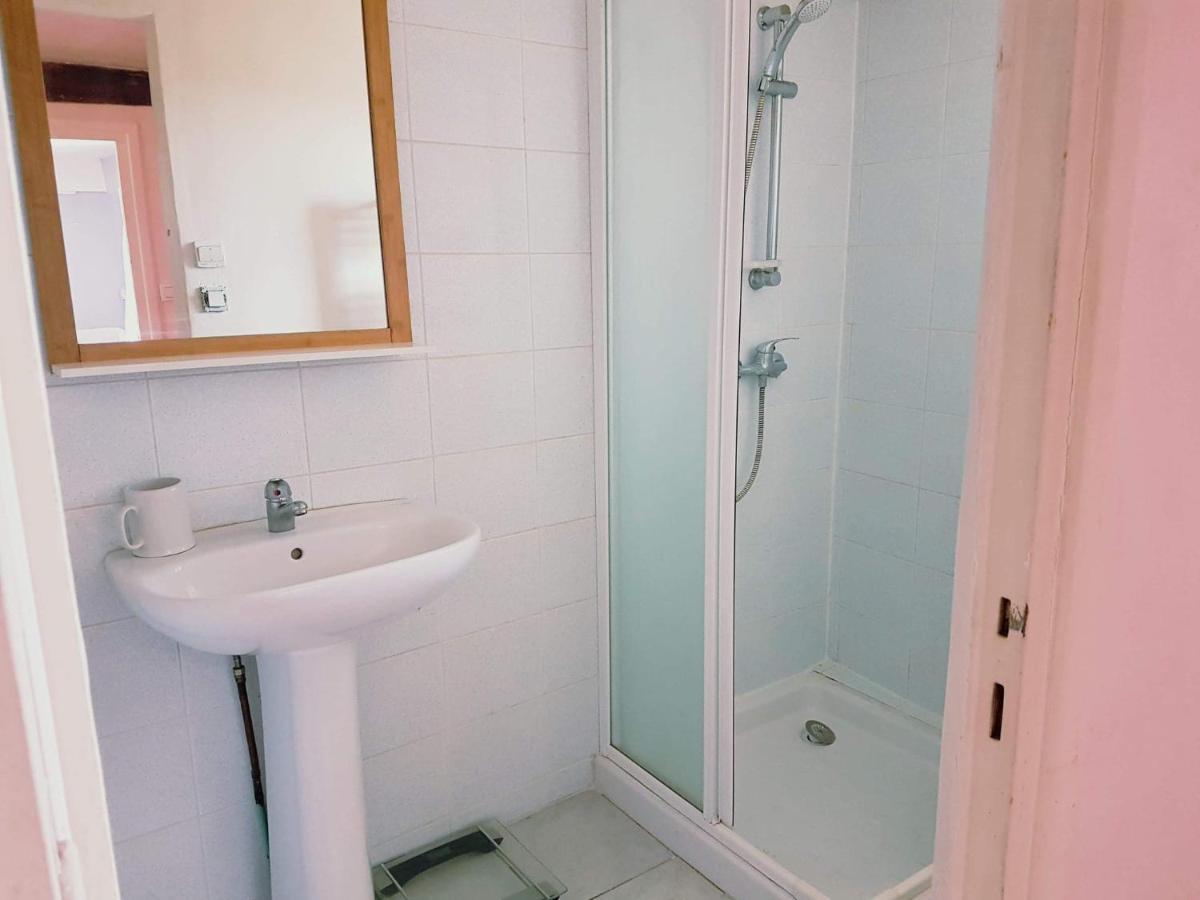 Gite Cosy 4 A 9 Personnes Buffieres Exterior photo